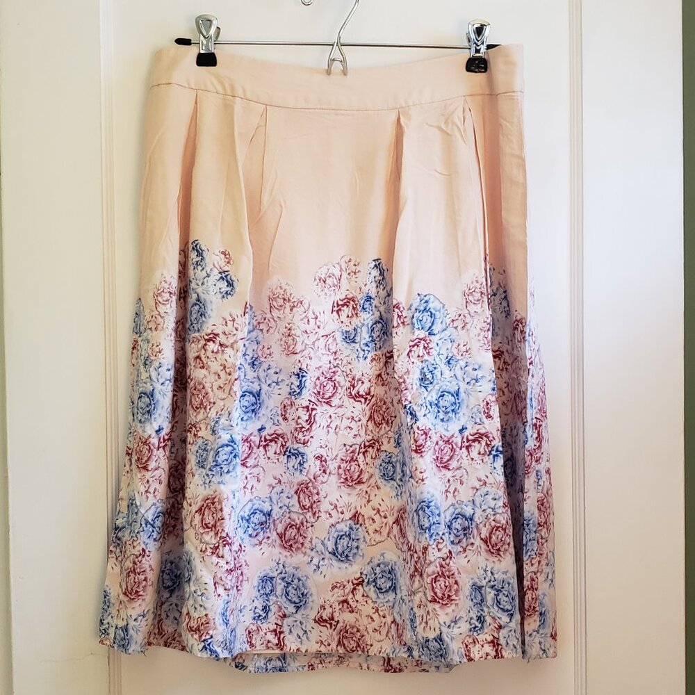 EUC women's Dalia Collection floral skirt size 10